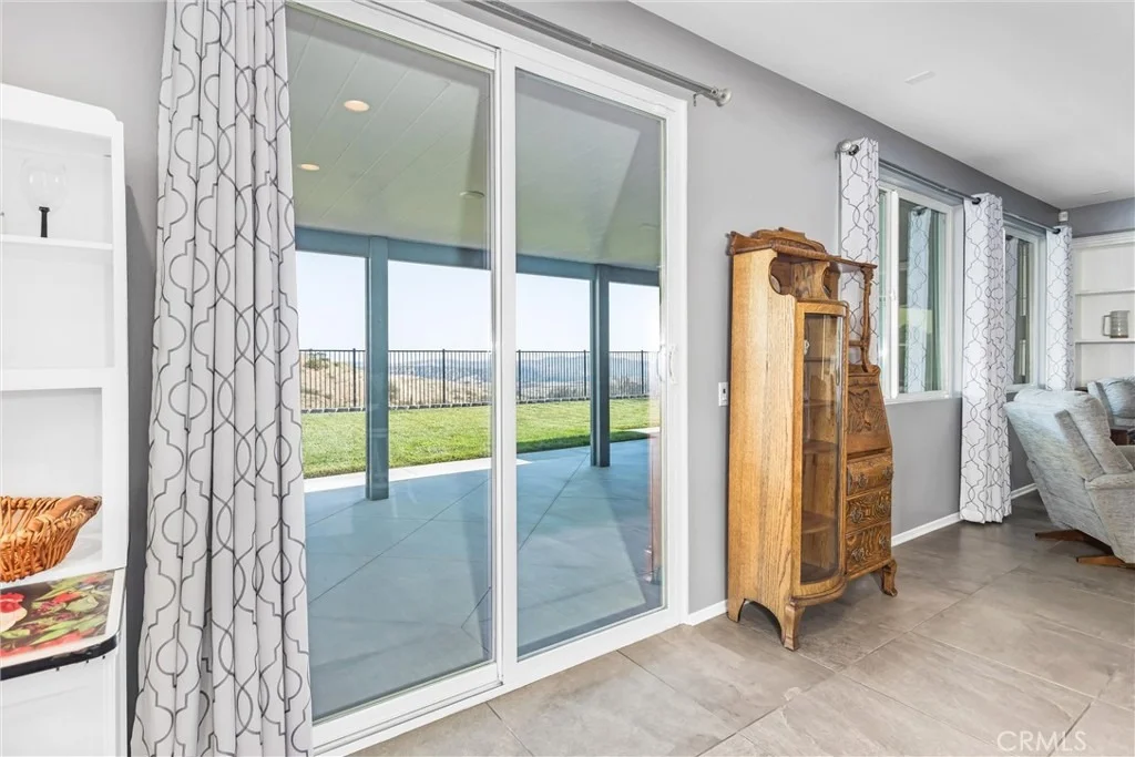 Photo of 402 Buena Mesa Dr