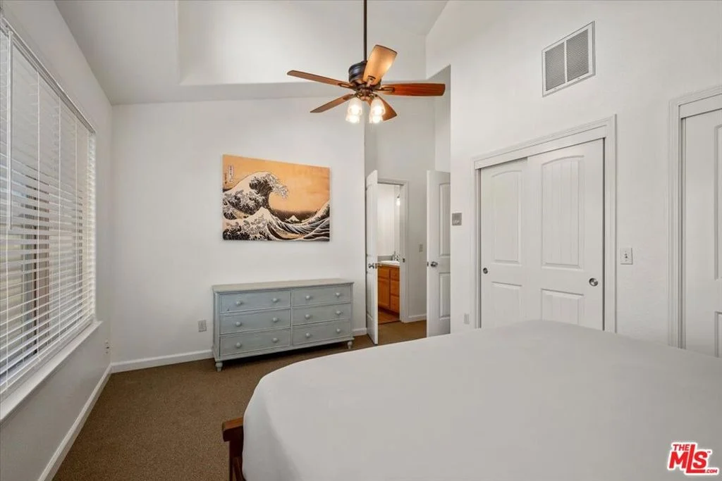 Photo of 230 Hans Place