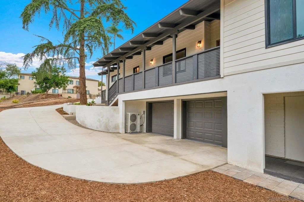 Photo of 4360 Helix Canyon Dr