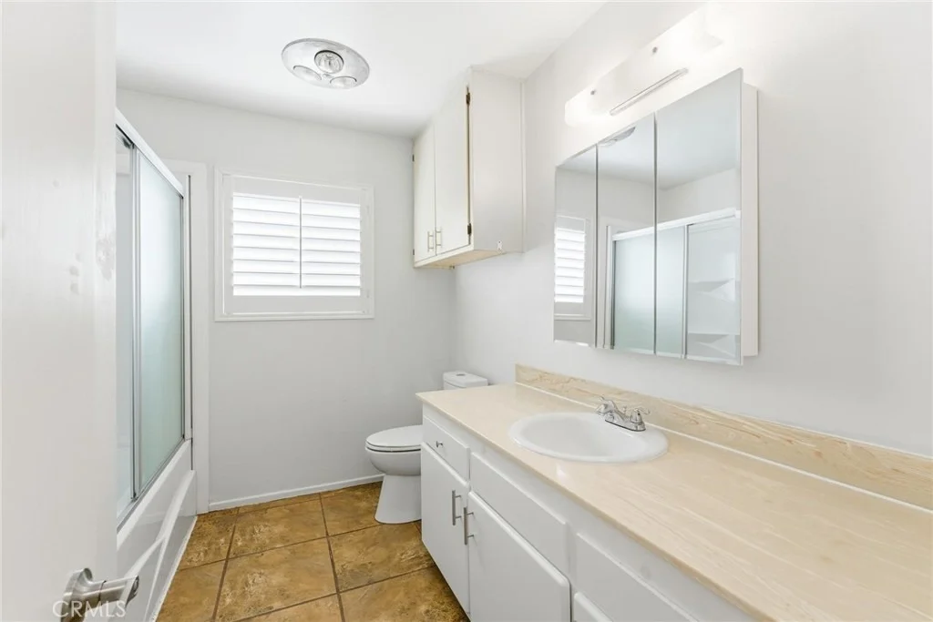 Photo of 780 Shellie Lane