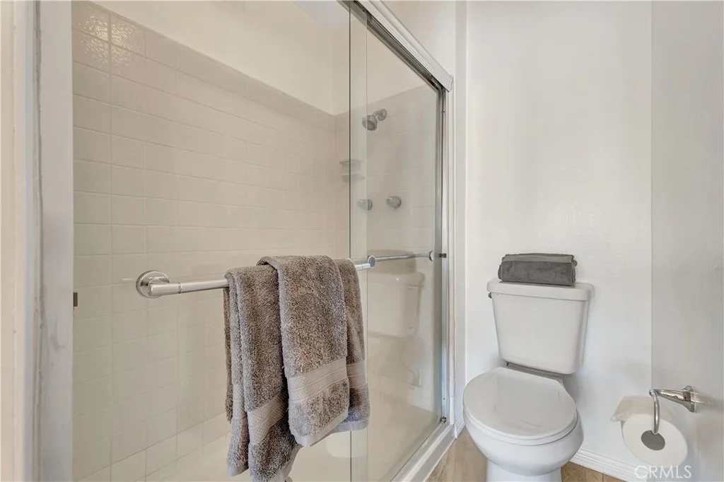 Photo of 5371 Victoria Place