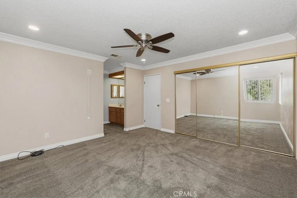 Photo of 7003 Grove