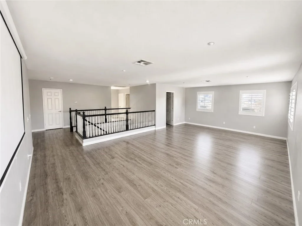 Photo of 15979 Ludlow