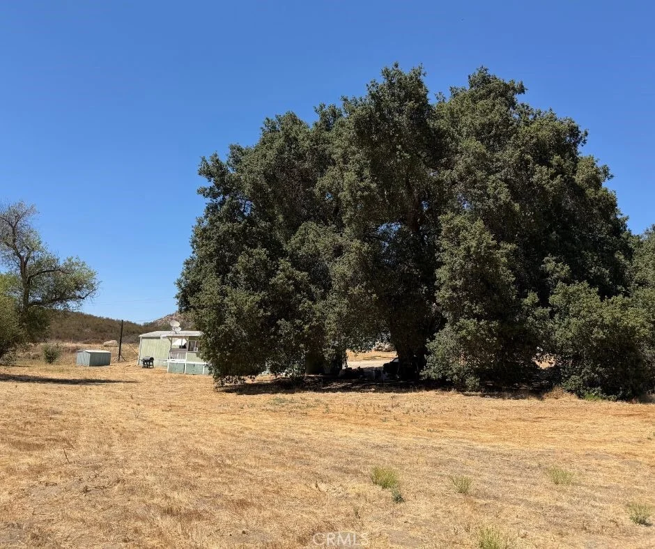 Photo of 37525 E Benton Road