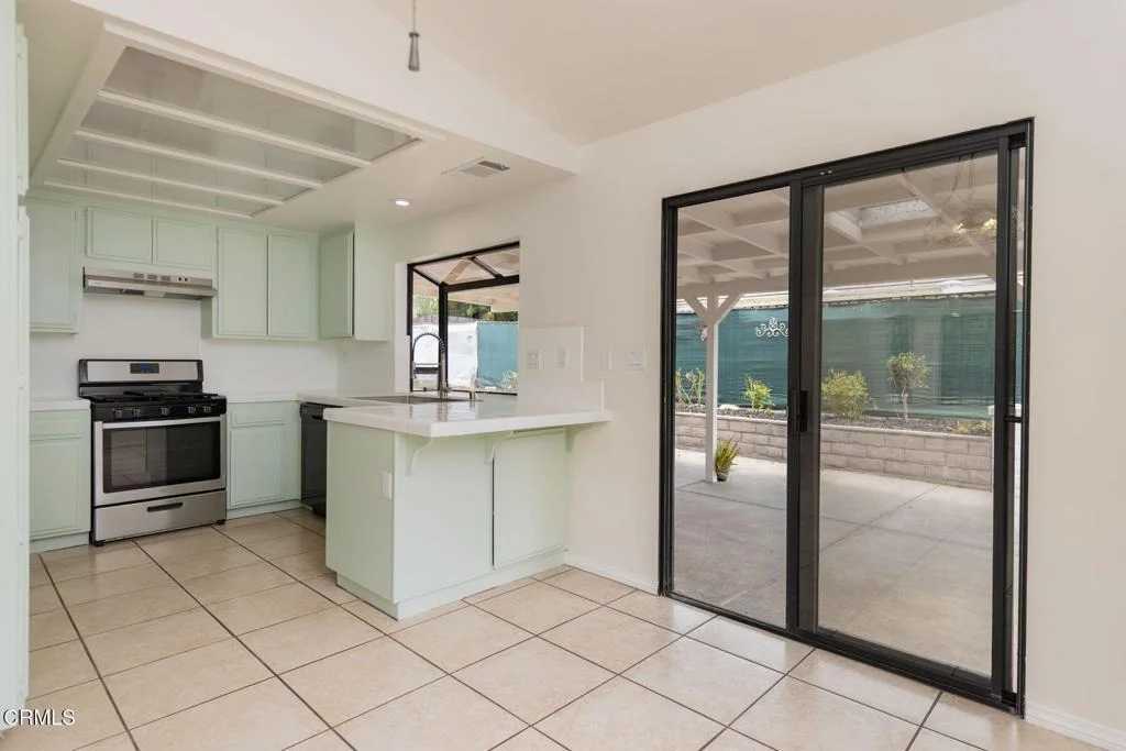 Photo of 891 Martin Street
