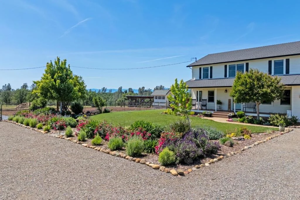 Photo of 17962 Coyote Lane