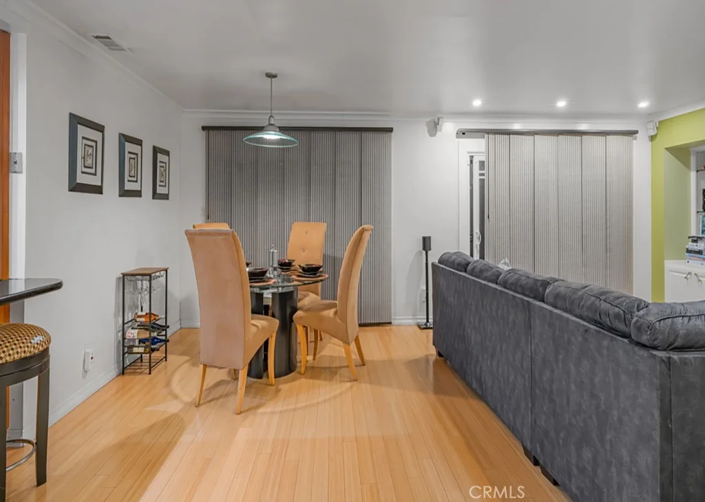 Photo of 18215 S Dalton Avenue