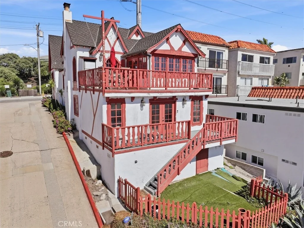 Photo of 4308 Crest Drive