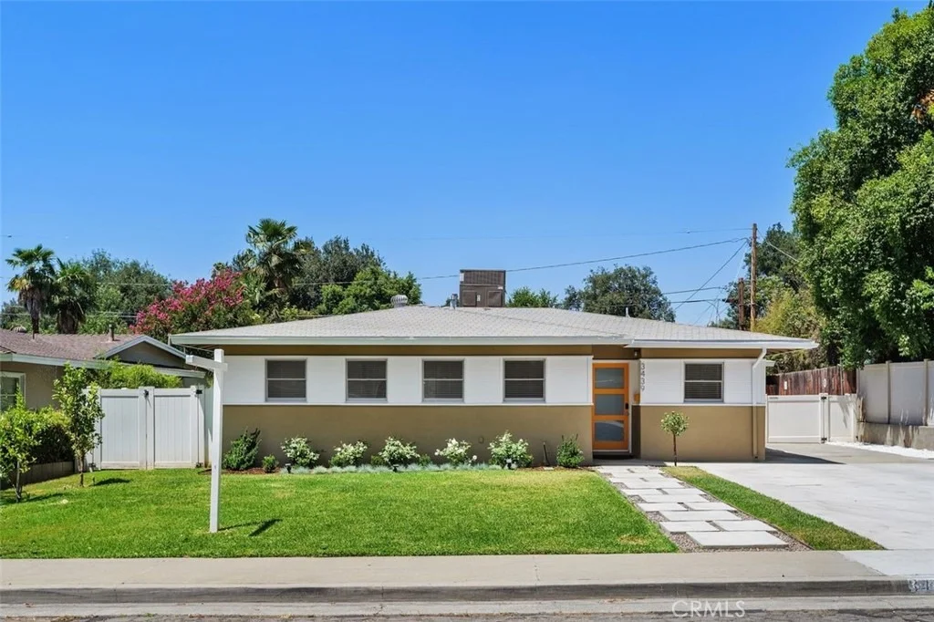 Photo of 3439 Mono Drive