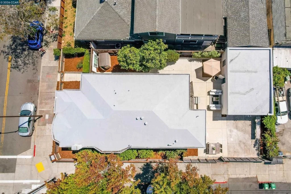 Photo of 1300 Kains Ave