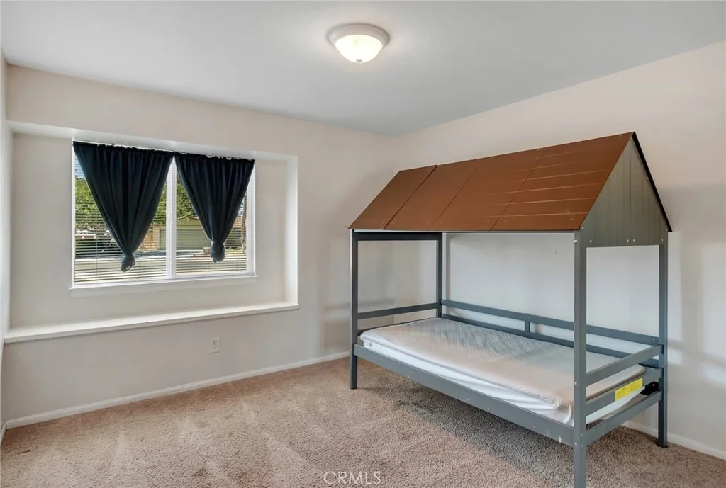 Photo of 13251 Winona