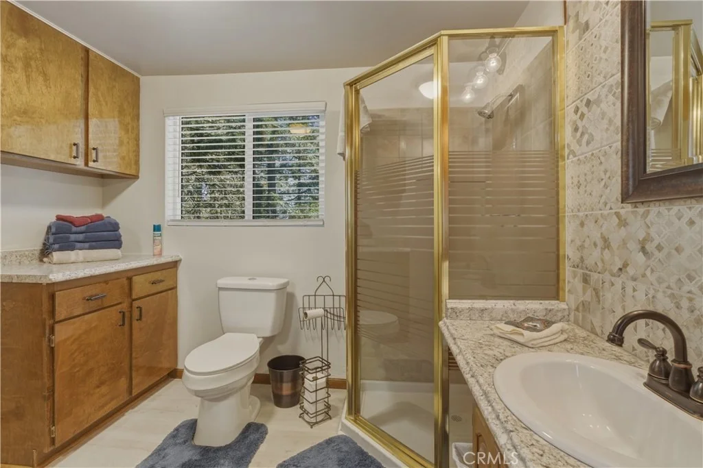 Photo of 22980 Crest Forest