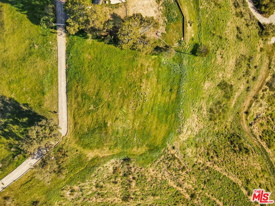 Photo of 20940 Big Rock Drive