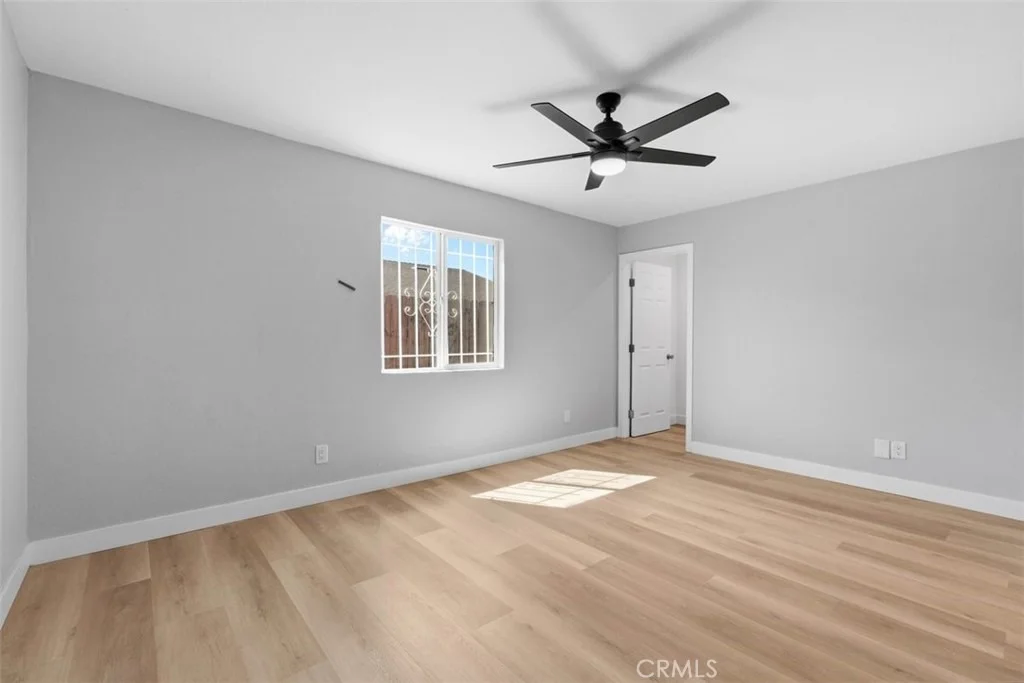 Photo of 2864 Colima