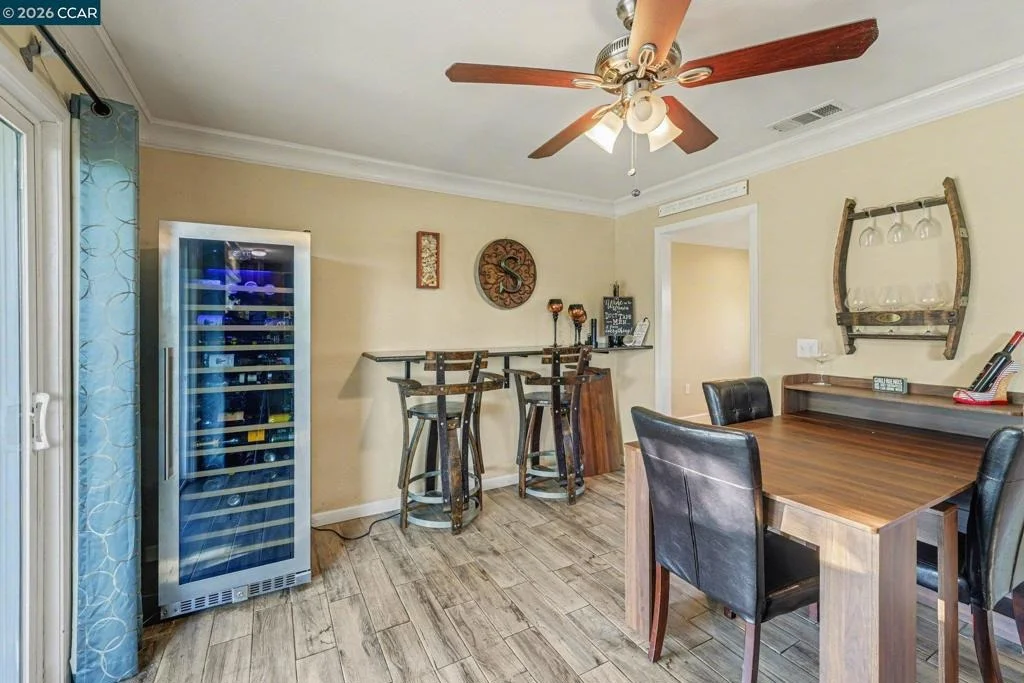 Photo of 2035 Sherman Dr