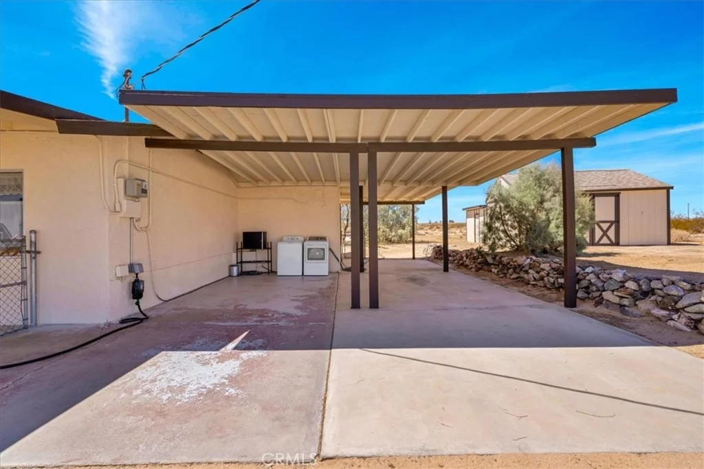 Photo of 5828 Steeg Road