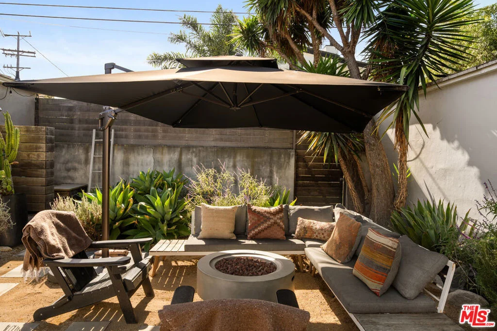 Photo of 3001 Beach Avenue