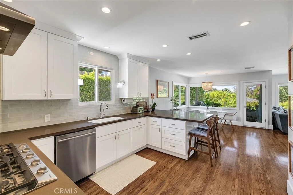 Photo of 1733 Addison Road