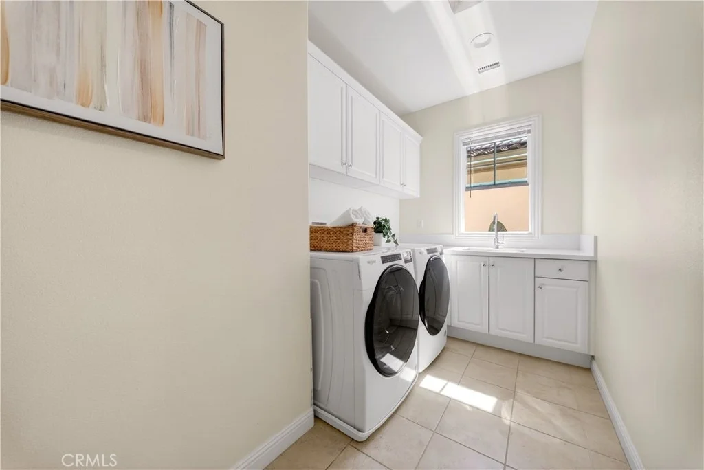 Photo of 22 Lark