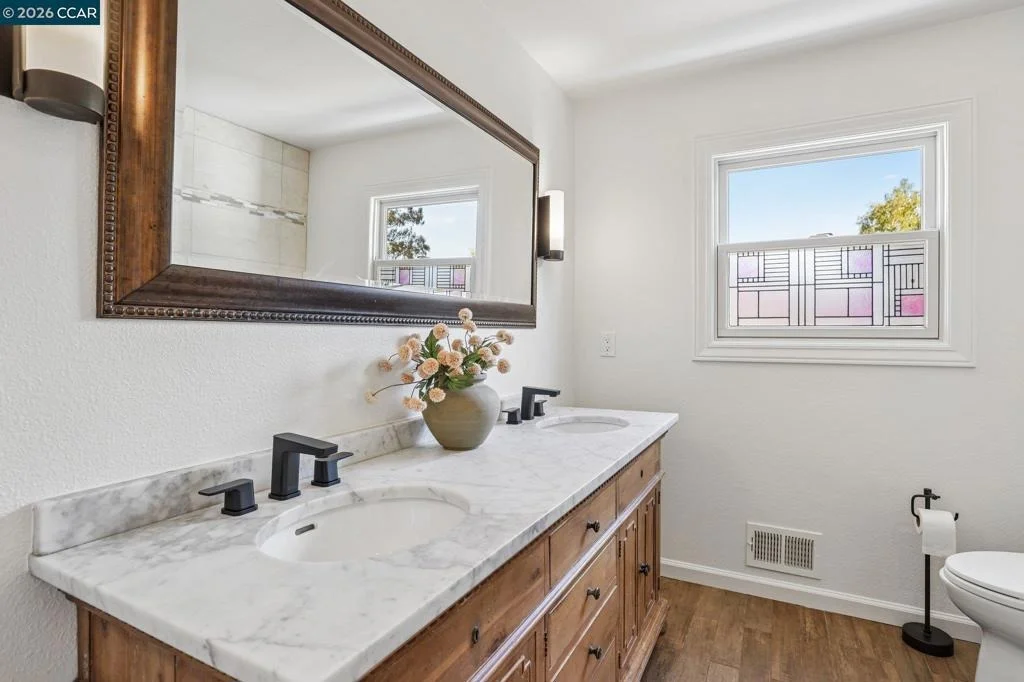 Photo of 49 Corliss Dr