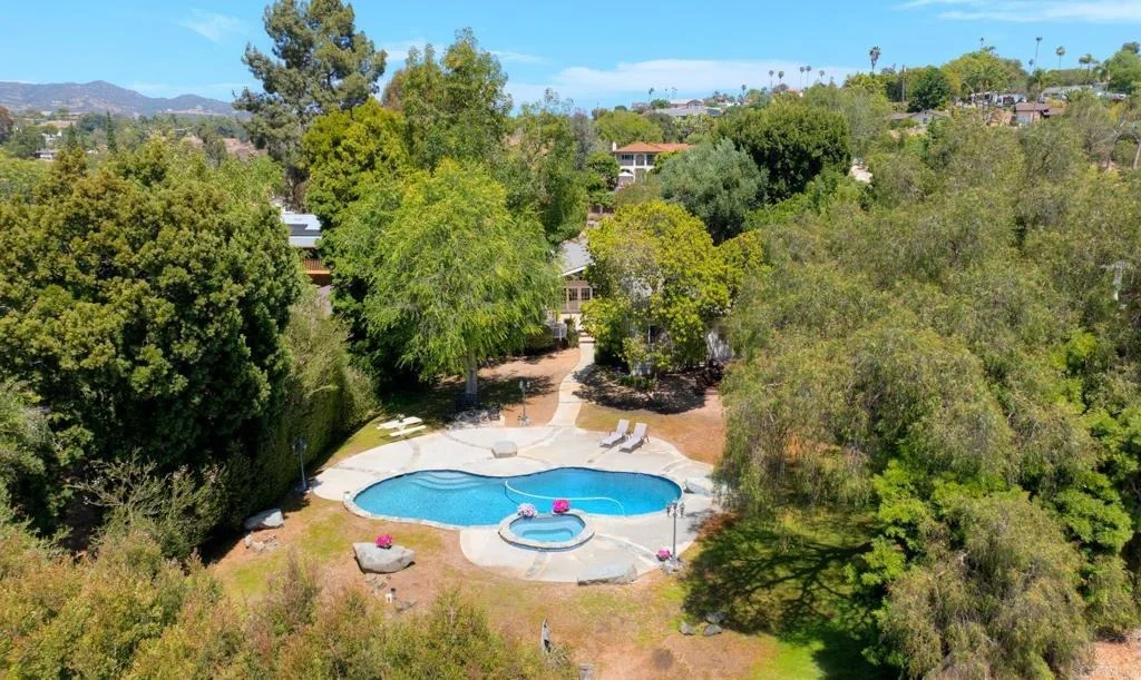 Photo of 1143 Cypress Dr