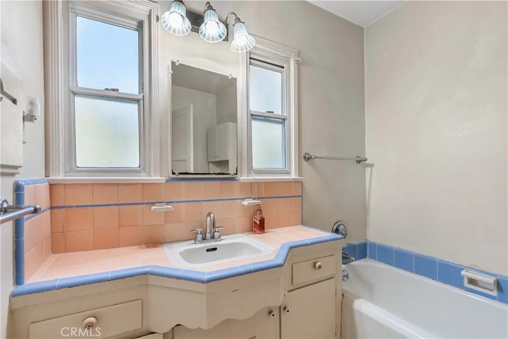 Photo of 4418 Ethel Avenue