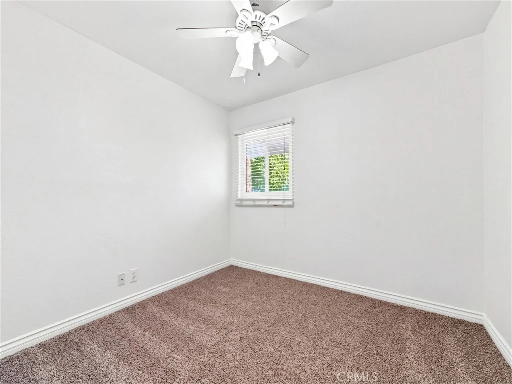 Photo of 1156 W Avenue J7
