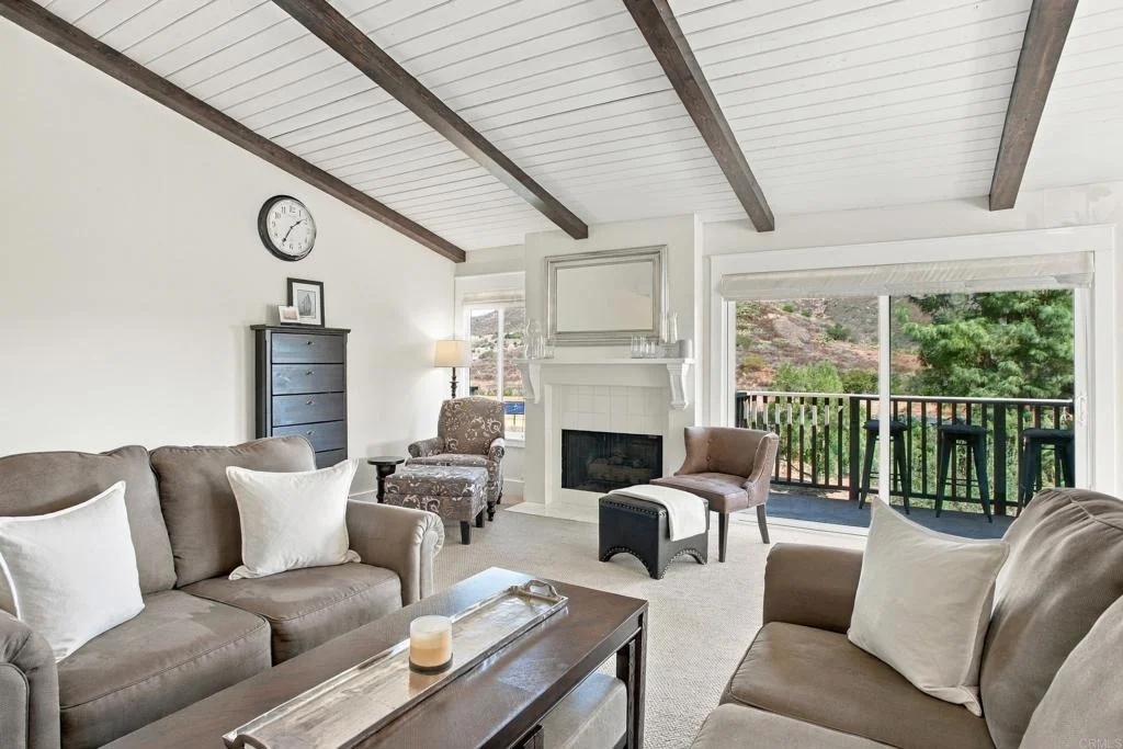 Photo of 1624 Pala Lake Dr