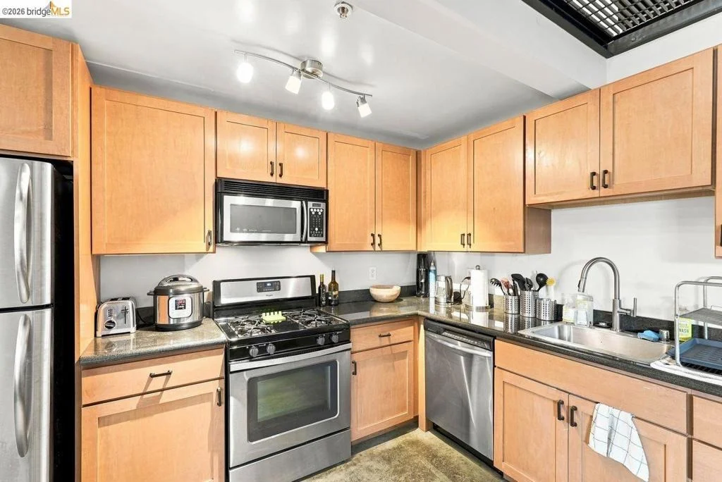 Photo of Unit 3 at 675 8Th St