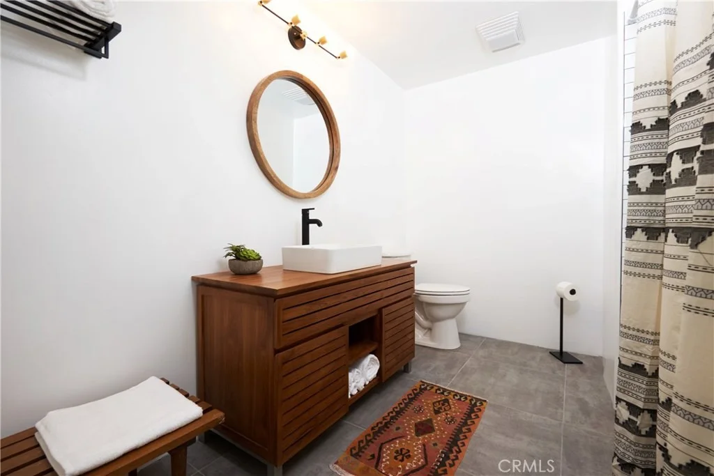 Photo of 64380 Sullivan Road