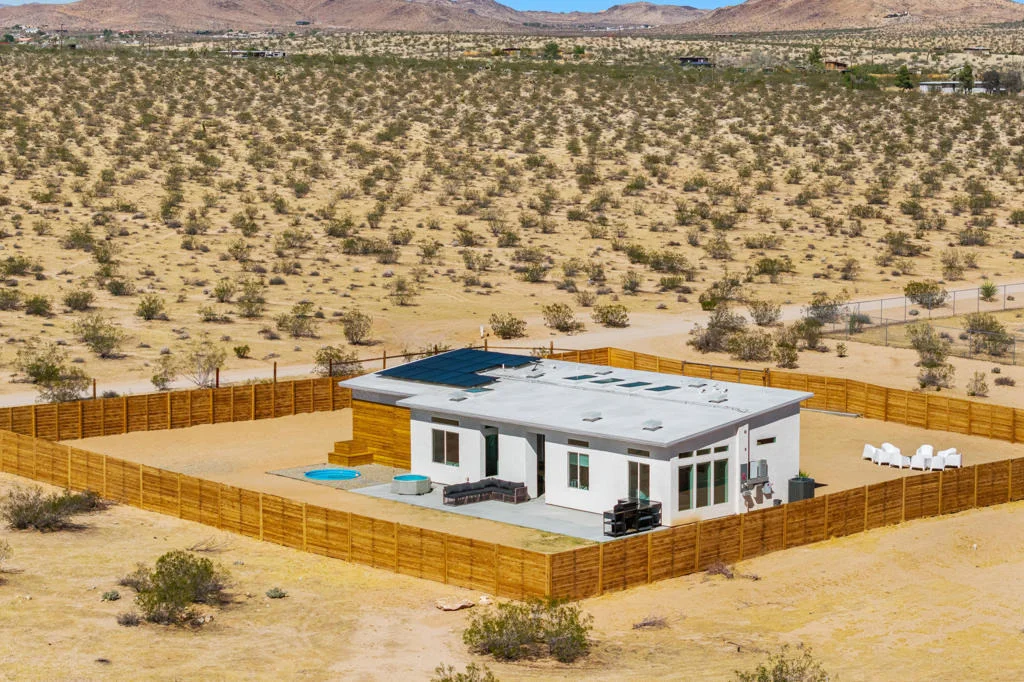 Photo of 61723 Highland View Drive