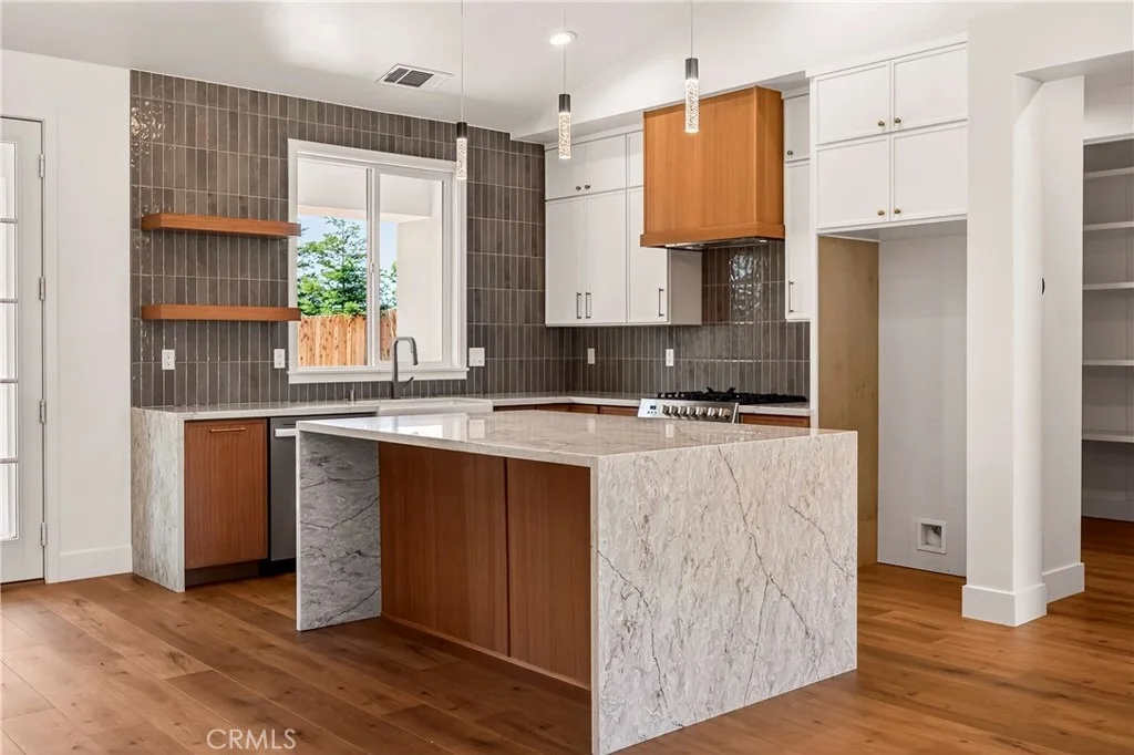 Photo of 5871 Crestmoor Drive