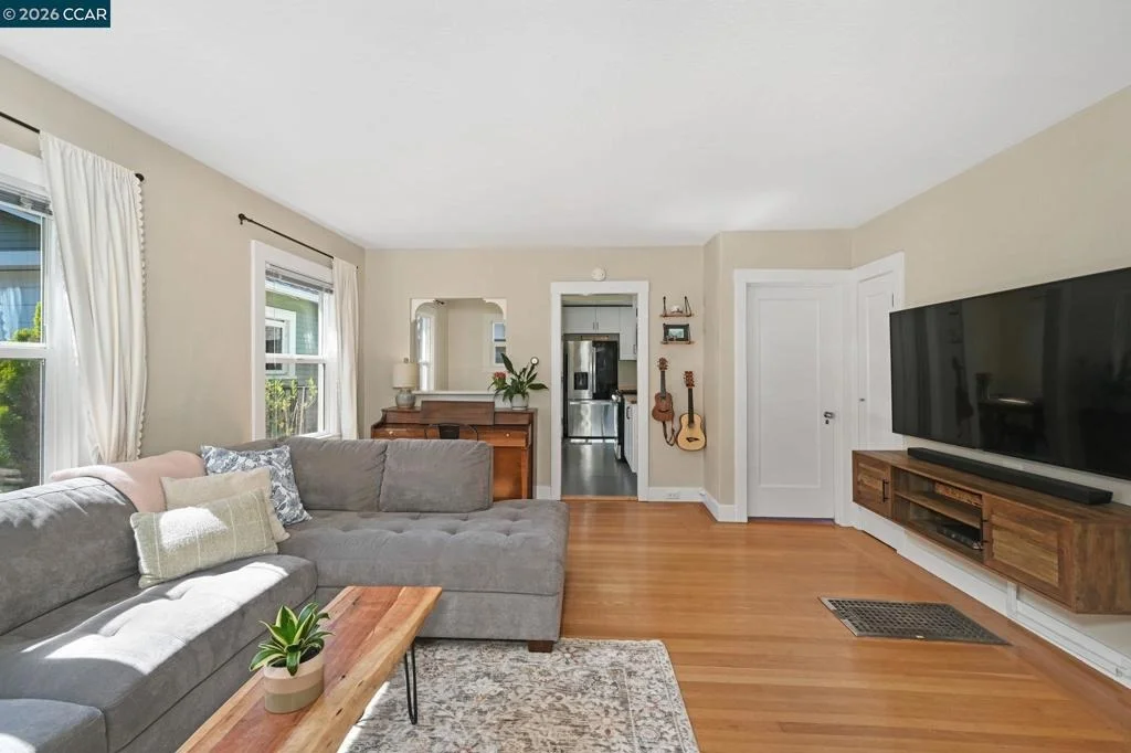 Photo of 26 Cooke St