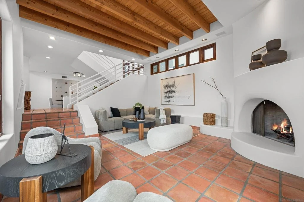 Photo of 2320 Camino del Collado