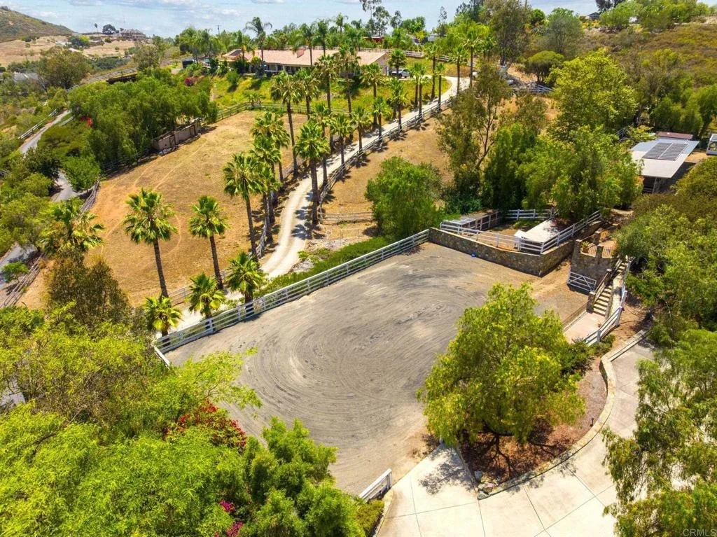 Photo of 7101 Circa De Media