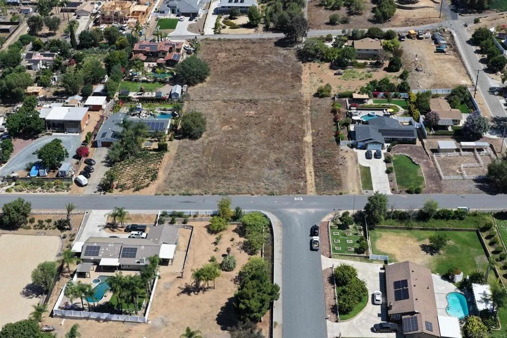 Photo of 14444 Twin Peaks Rd