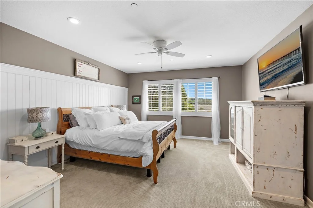 Photo of 18 Blue Spruce