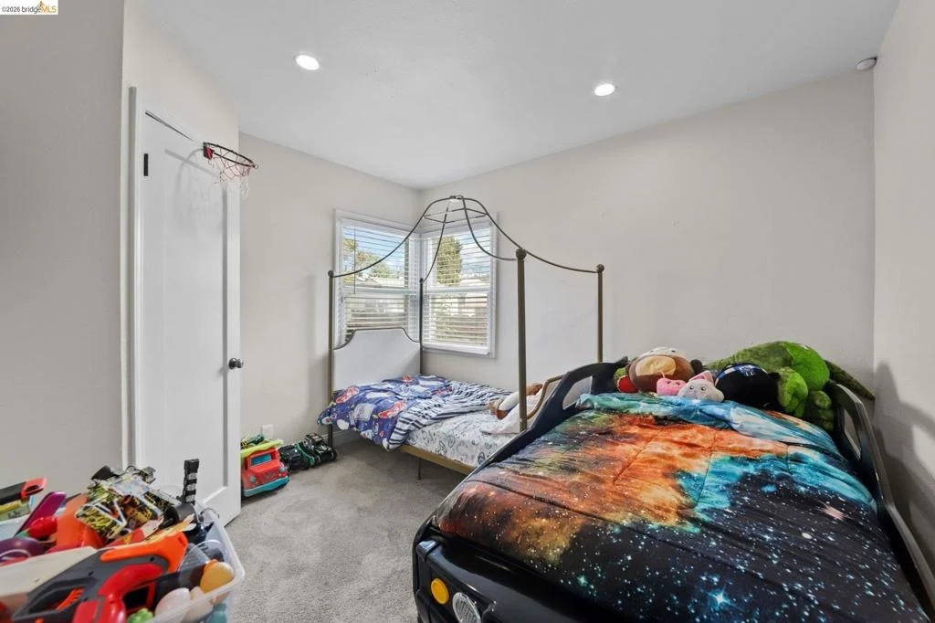 Photo of 104 Foster St