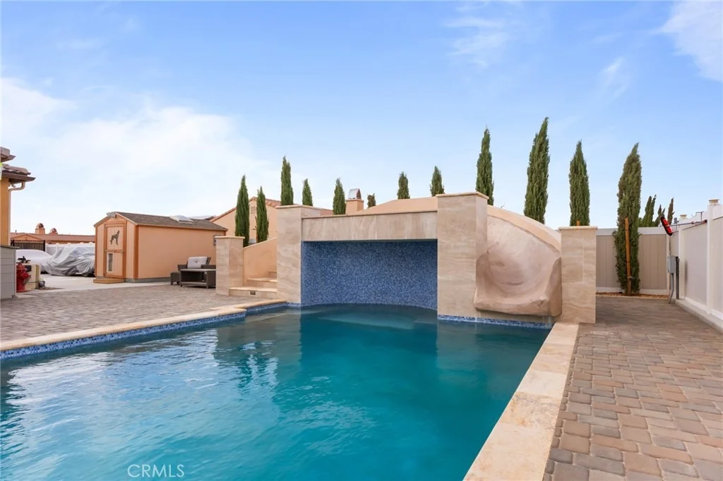 Photo of 6757 Serrano