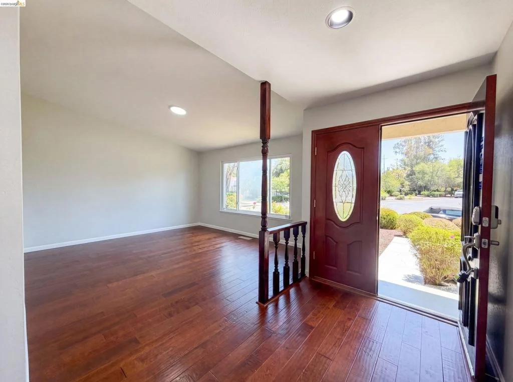 Photo of 1091 Fox Meadow Way