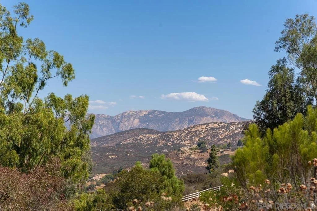 Photo of 497 Mountain View Road
