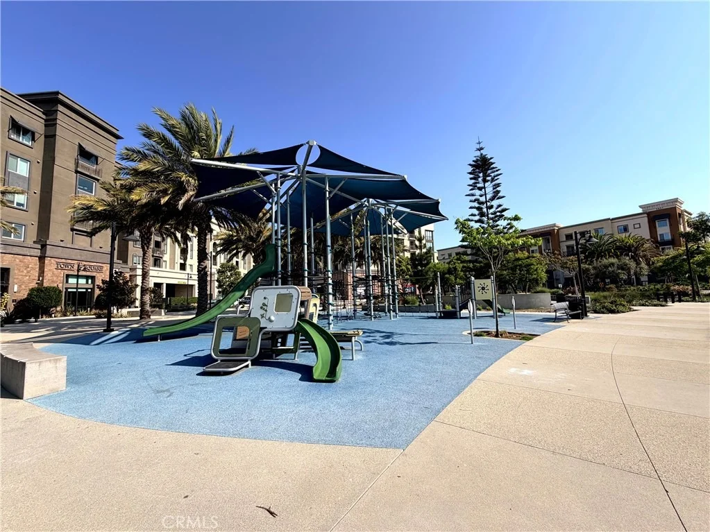 Photo of 715 Winchester Drive