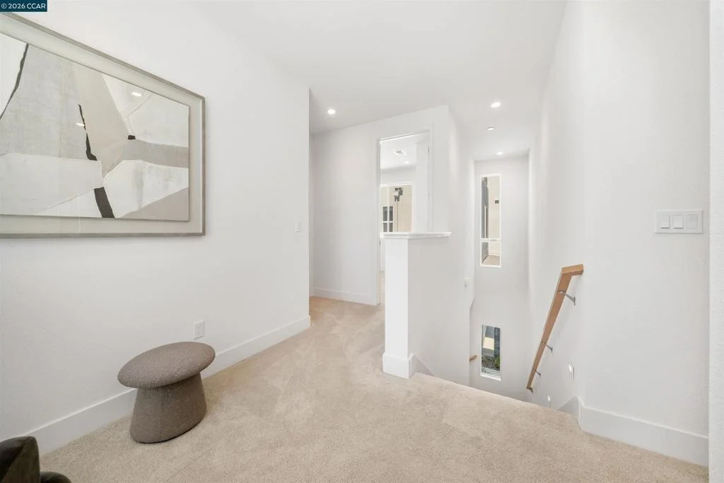 Photo of 207 Bisque Ct