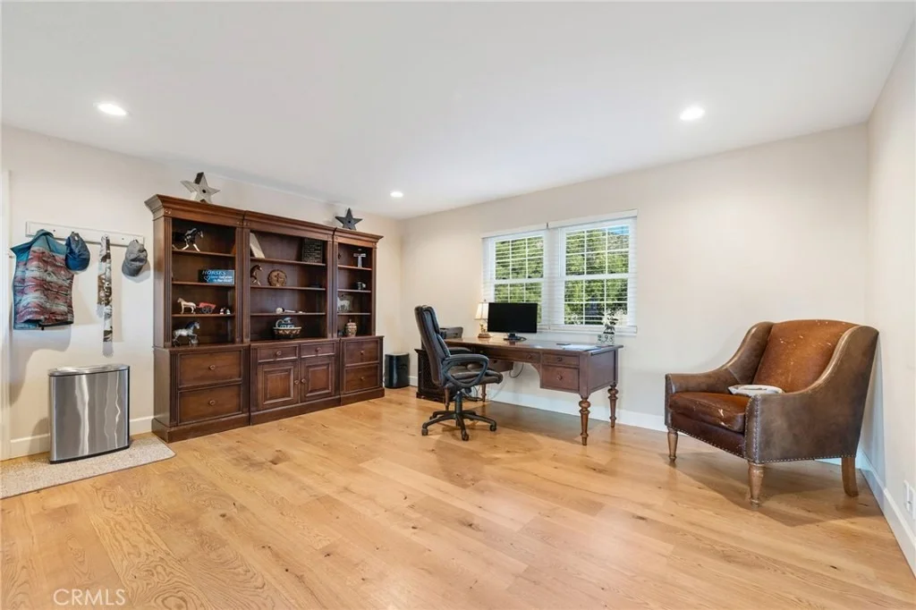 Photo of 31735 Indian Oak