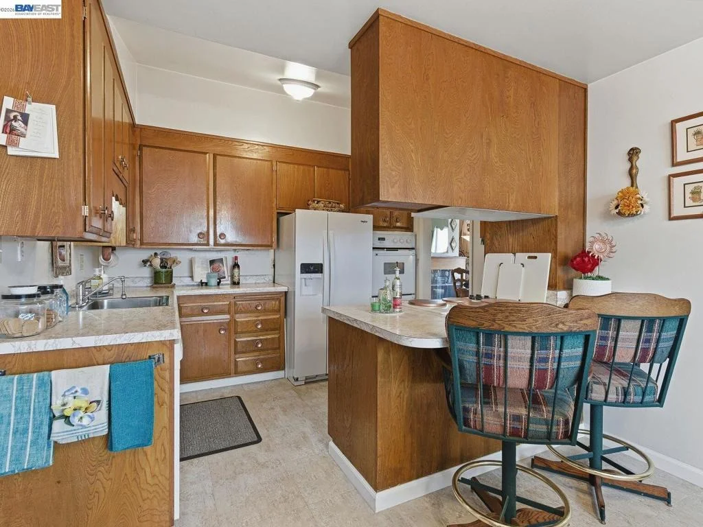 Photo of 836 Hawthorne Dr