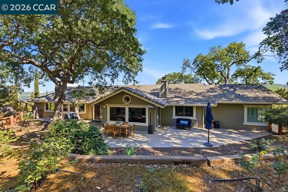Photo of 5795 Lewis Way
