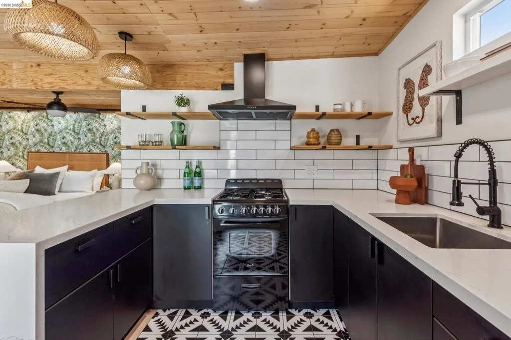 Photo of 5215 Fleming Ave