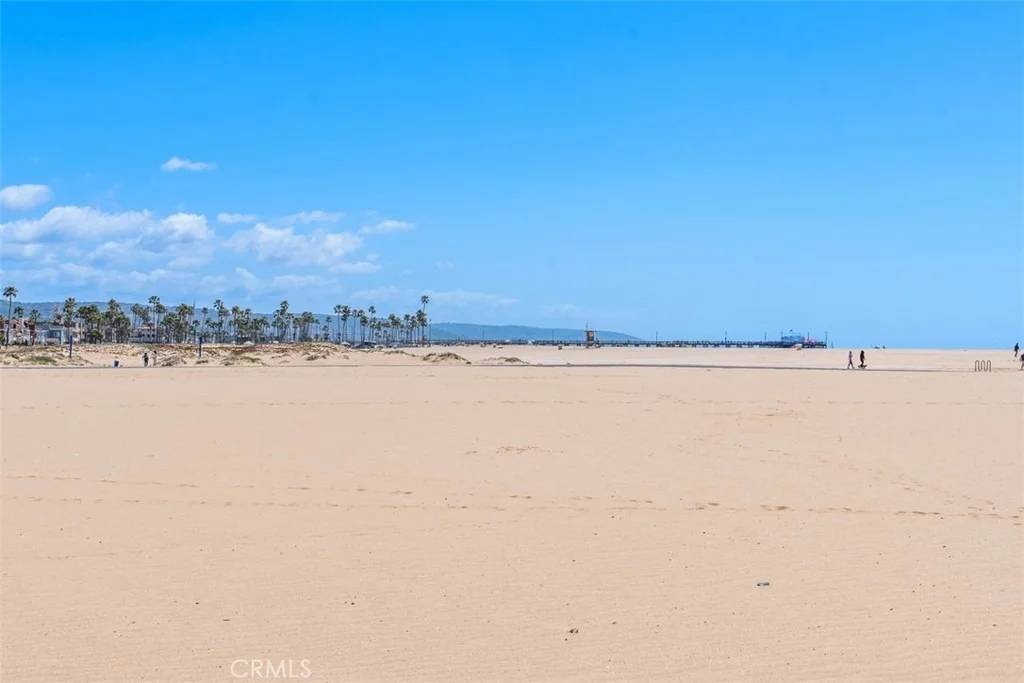 Photo of 522 W Oceanfront