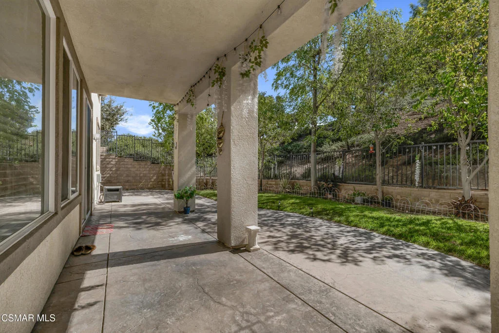 Photo of 5588 California Oak Street