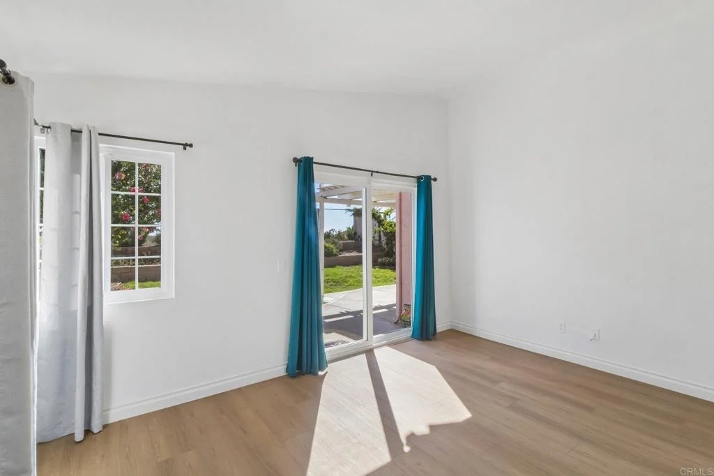 Photo of 2124 Redwood Crst